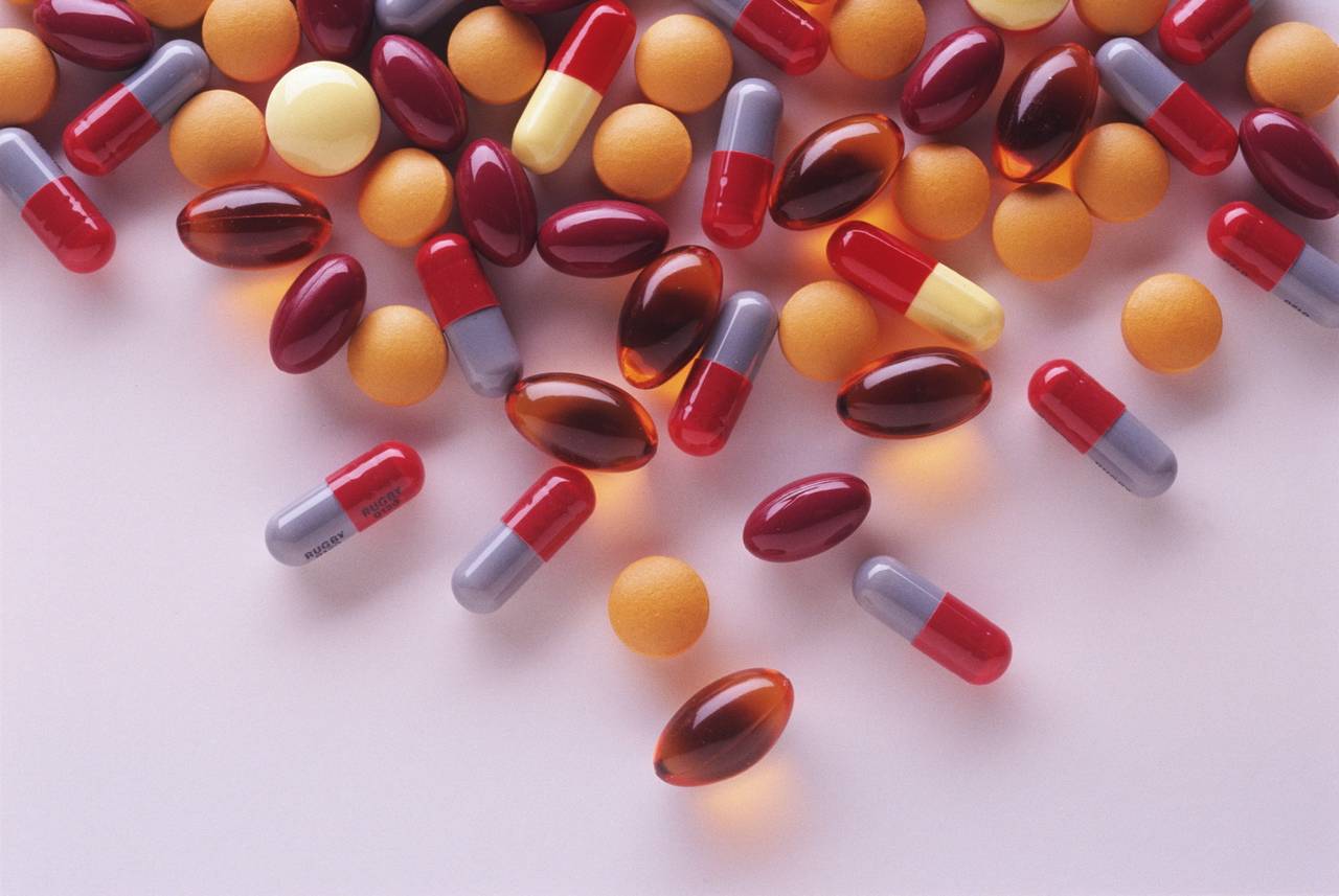 Симптоми і лікування циститу у жінок препаратами: таблетки від циститу, антибіотики та інші ліки